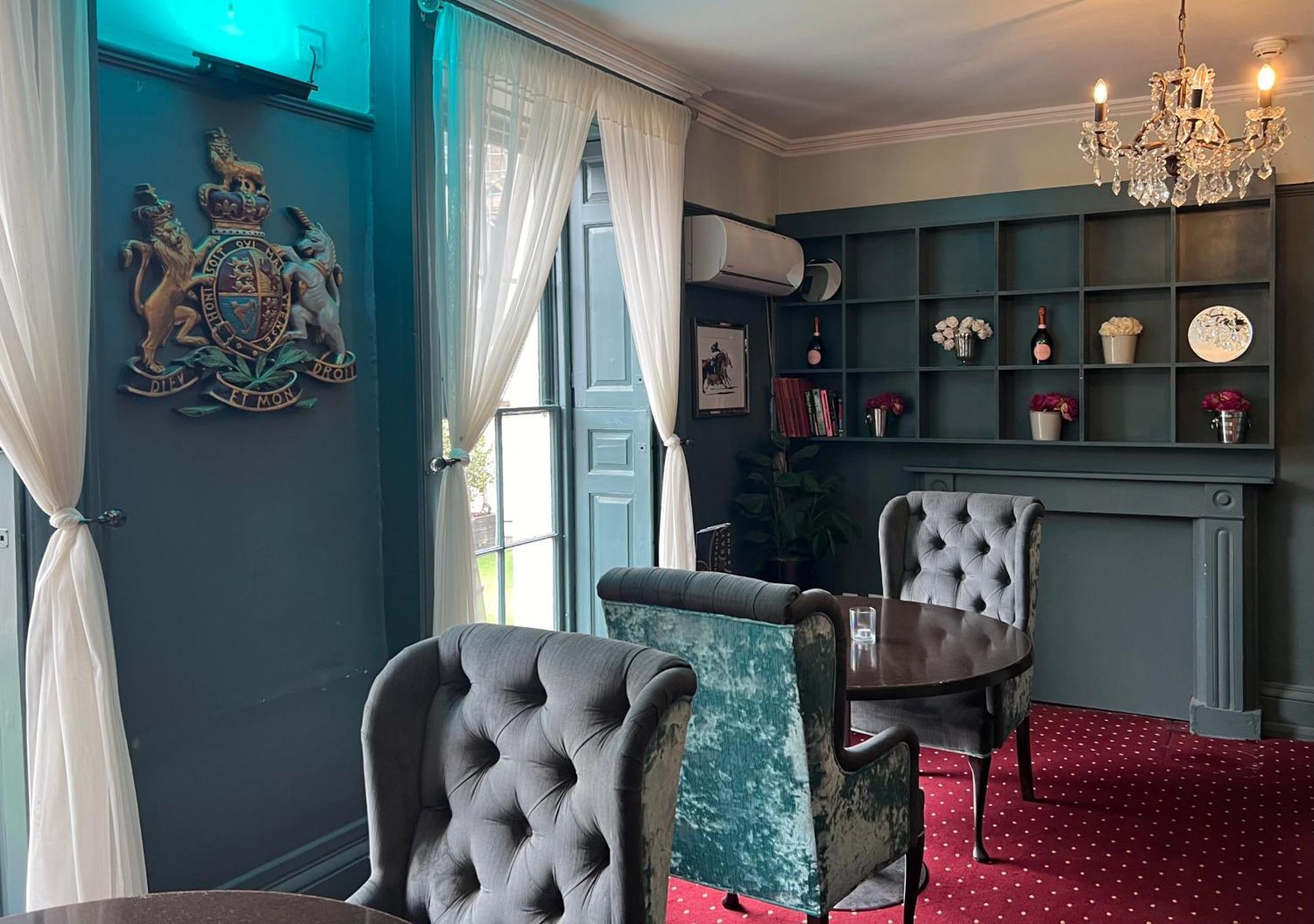 Kings Lodge Newmarket  Buitenkant foto